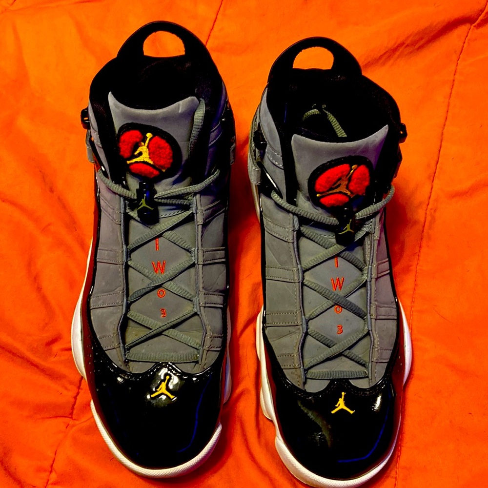 Jordan T W o 3